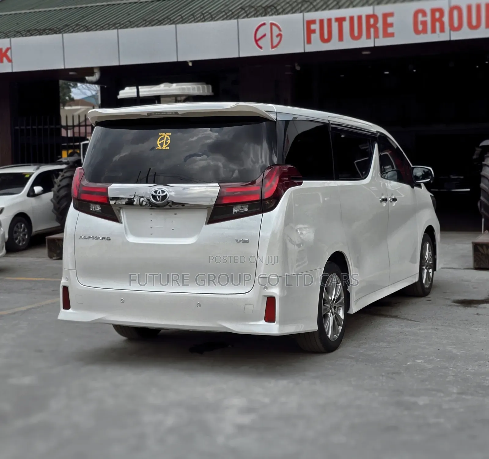 Toyota Alphard 2017 White