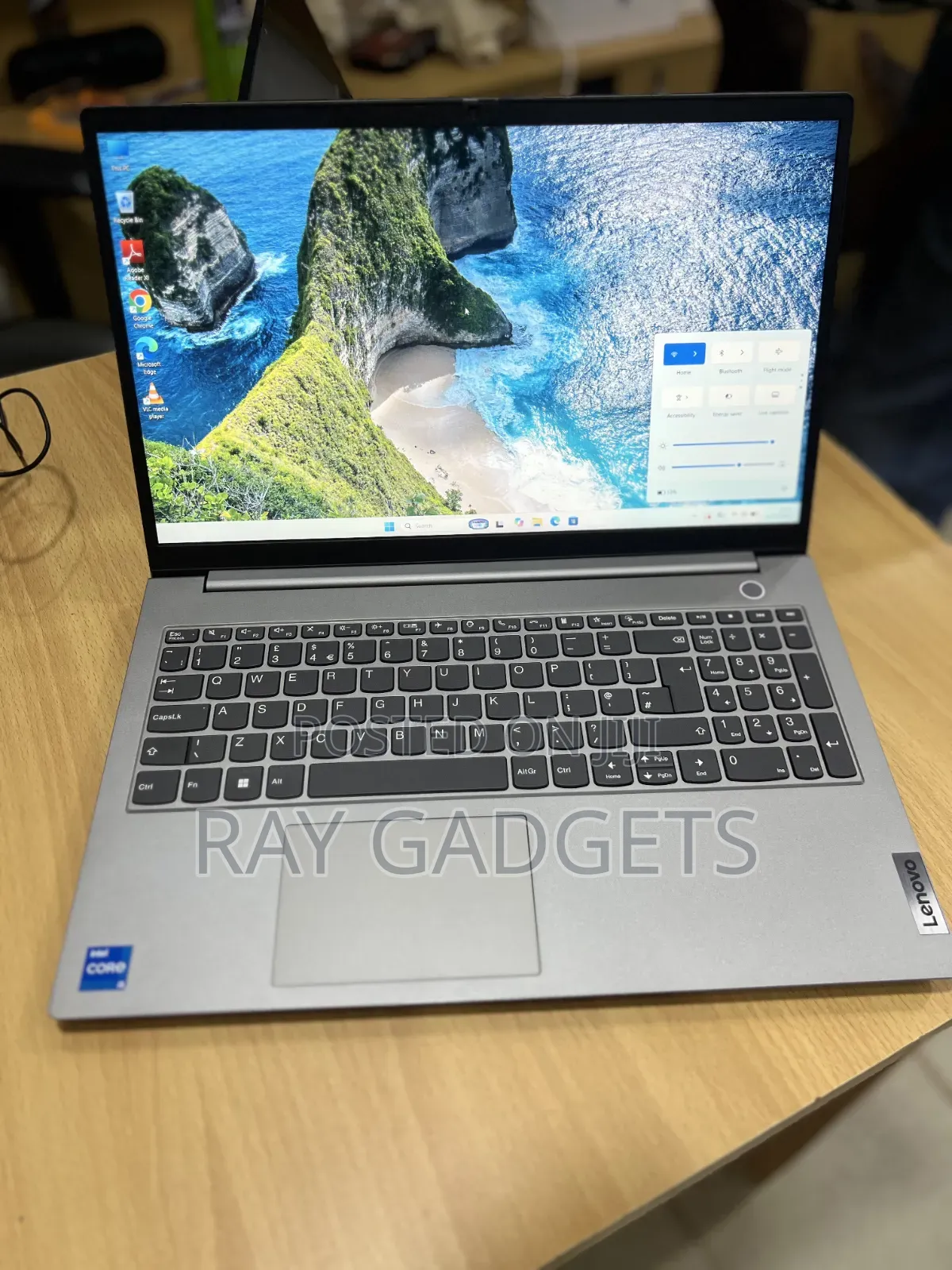 New Laptop Lenovo ThinkBook 15 8GB Intel Core i7 SSD 256GB