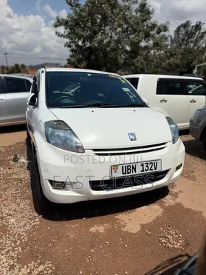 Toyota Passo 1.0 FWD 2008 White