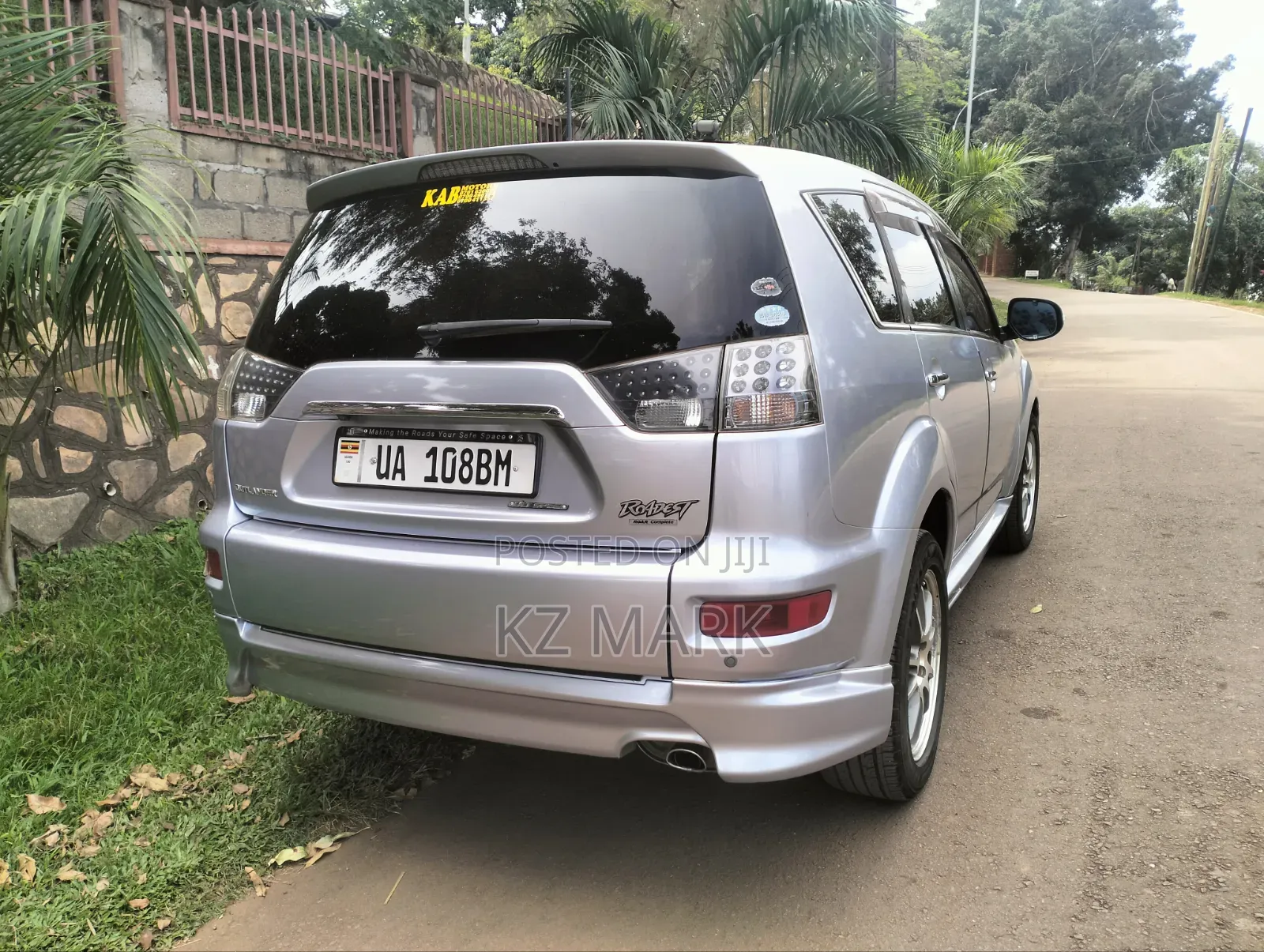 Mitsubishi Outlander Sport ES 2012 Silver
