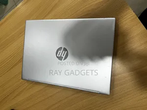 New Laptop HP Pavilion 13 16GB AMD Ryzen 7 SSD 256GB