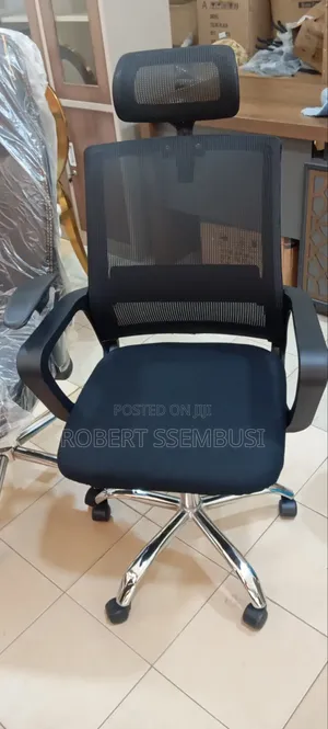 A Durable Airport Waiting Chair