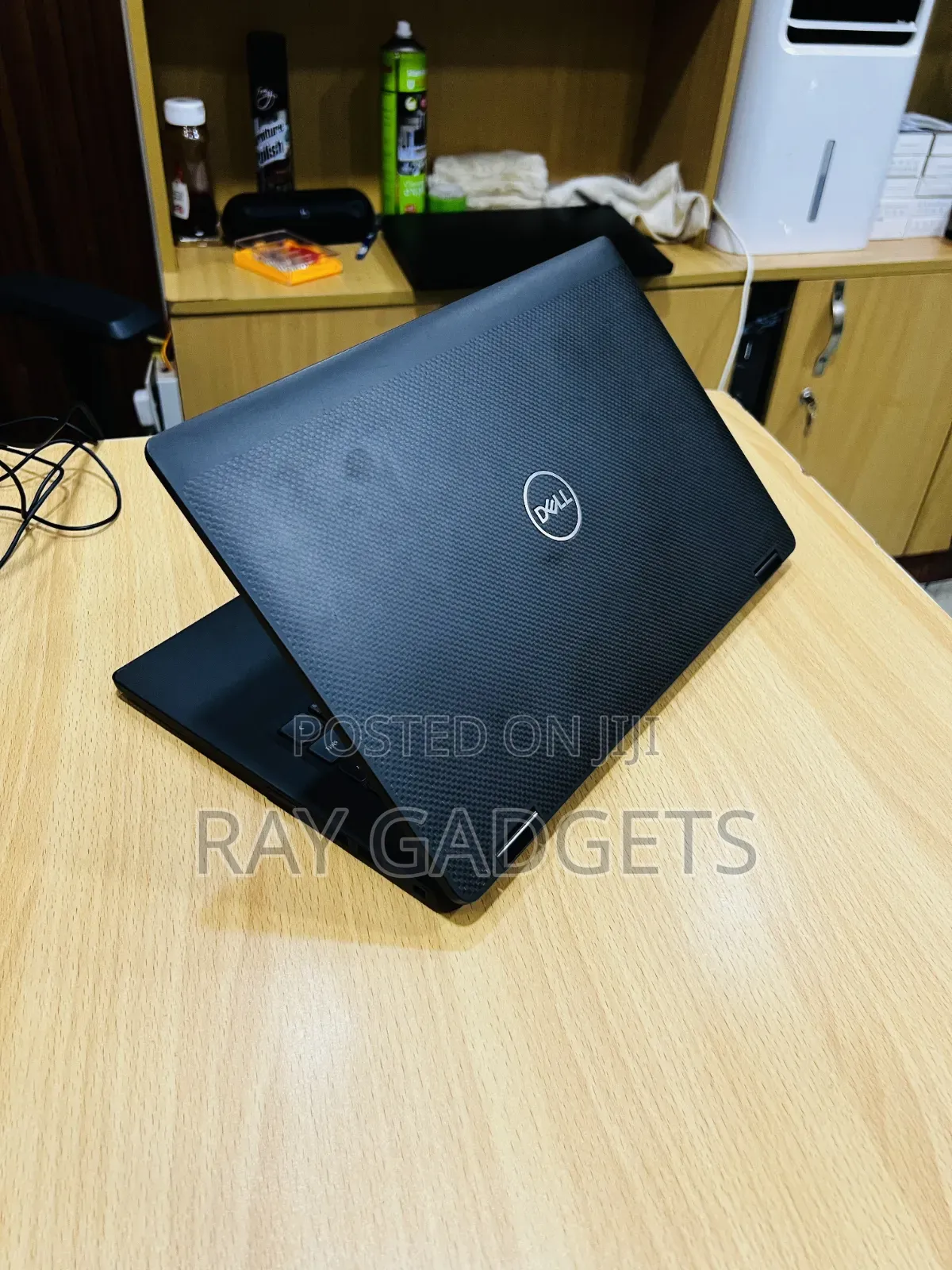 New Laptop Dell Latitude 7400 2-in-1 16GB Intel Core i7 SSD 256GB