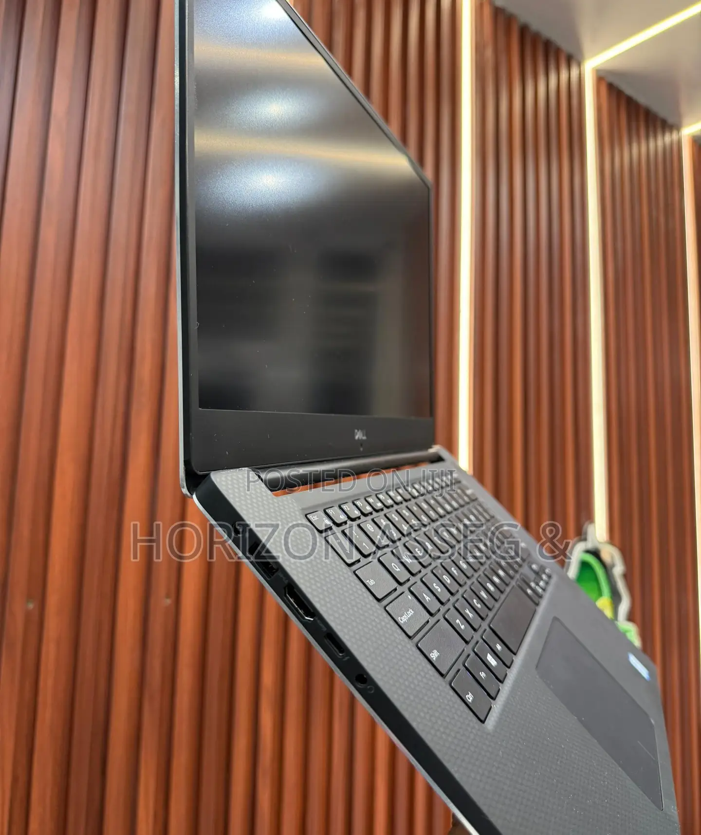 New Laptop Dell Precision 5530 8GB Intel Core i7 SSD 256GB