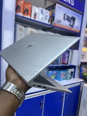 Laptop HP EliteBook 840 G8 8GB Intel Core i7 SSD 256GB