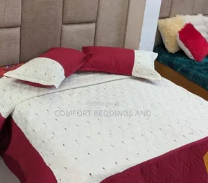 Grace Cotton Bedspreads Maroon 6 by 6