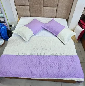 Grace Cotton Bedspreads Maroon 6 by 6