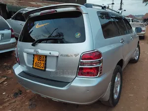 Toyota Kluger 2005 Silver