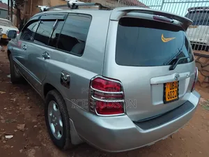Toyota Kluger 2005 Silver