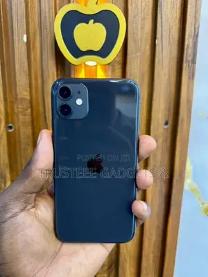 Apple iPhone 11 64 GB Black