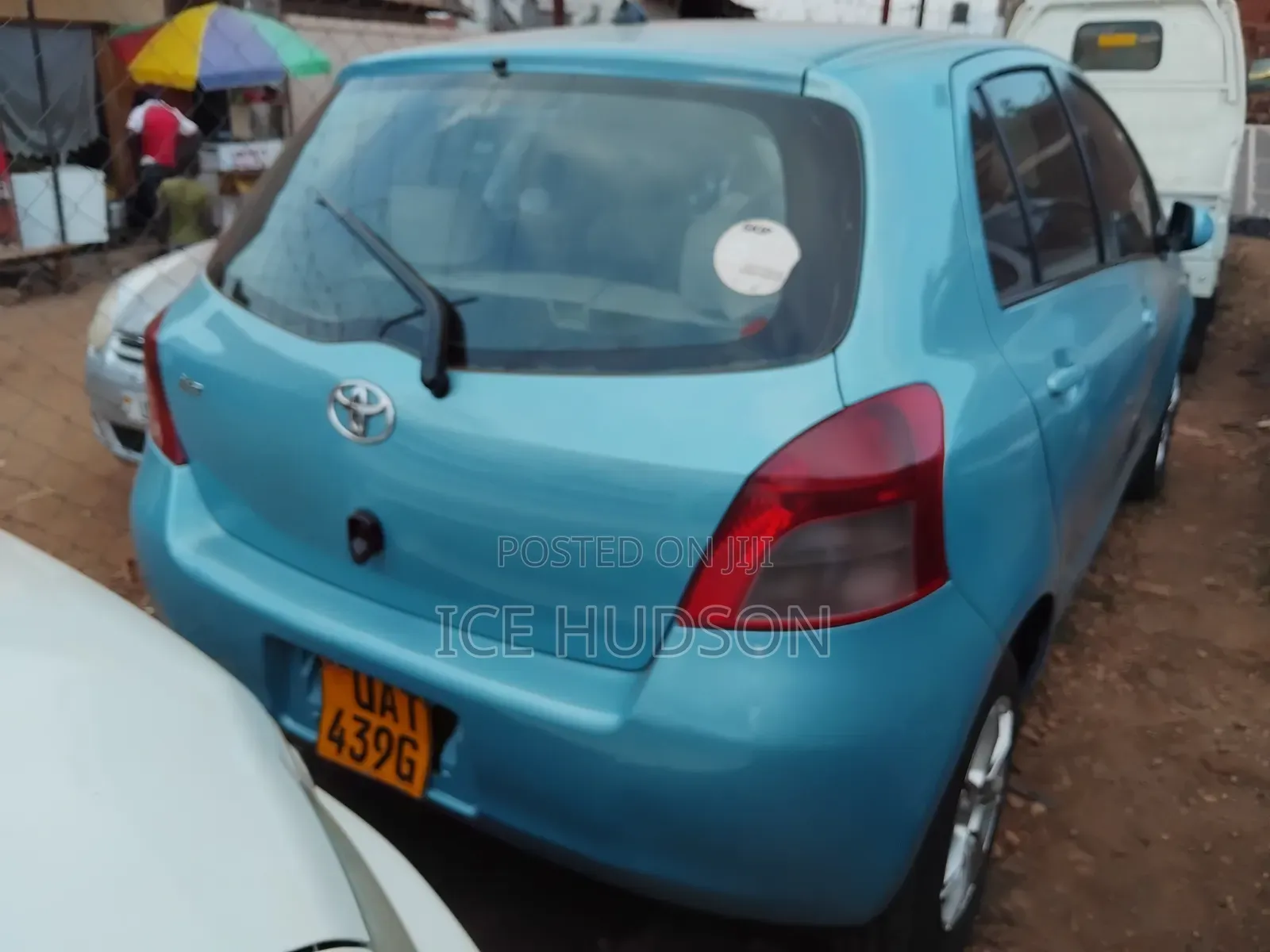 Toyota Vitz 2011 Blue