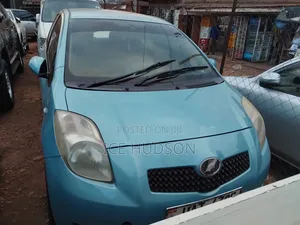 Toyota Vitz 2011 Blue