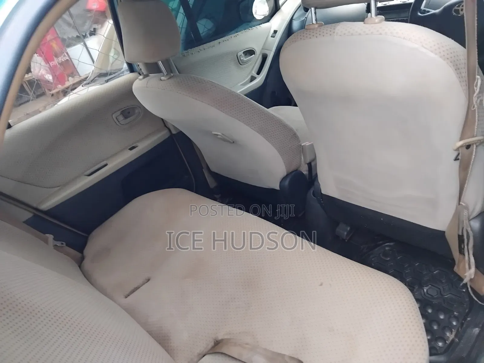 Toyota Vitz 2011 Blue