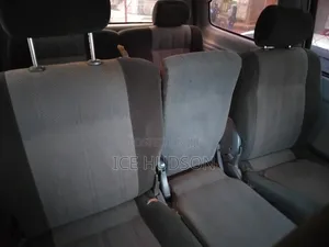 Toyota Noah 2002 Pearl