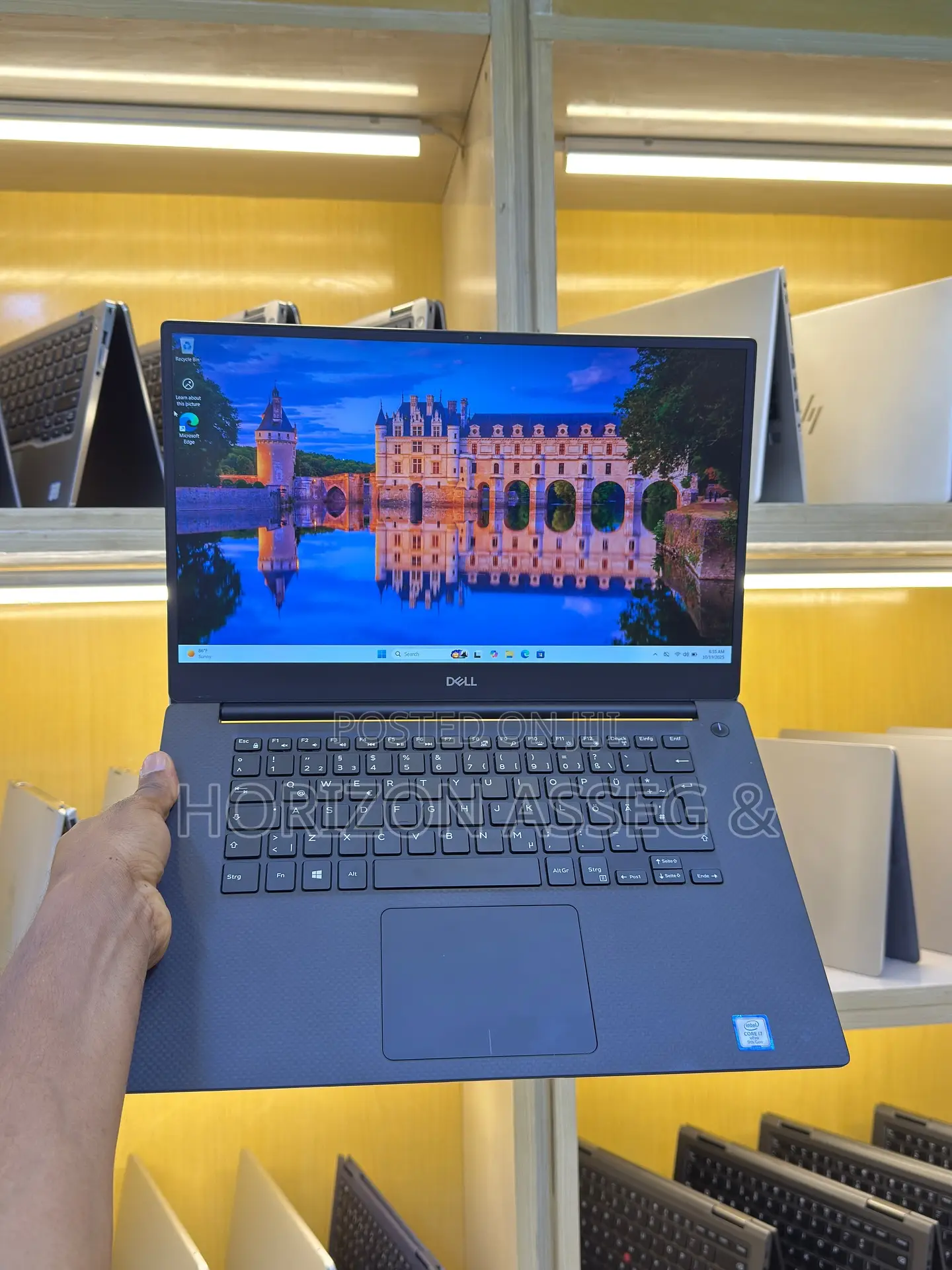 New Laptop Dell Precision 5540 8GB Intel Core i7 SSD 256GB