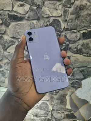 Apple iPhone 11 64 GB Purple