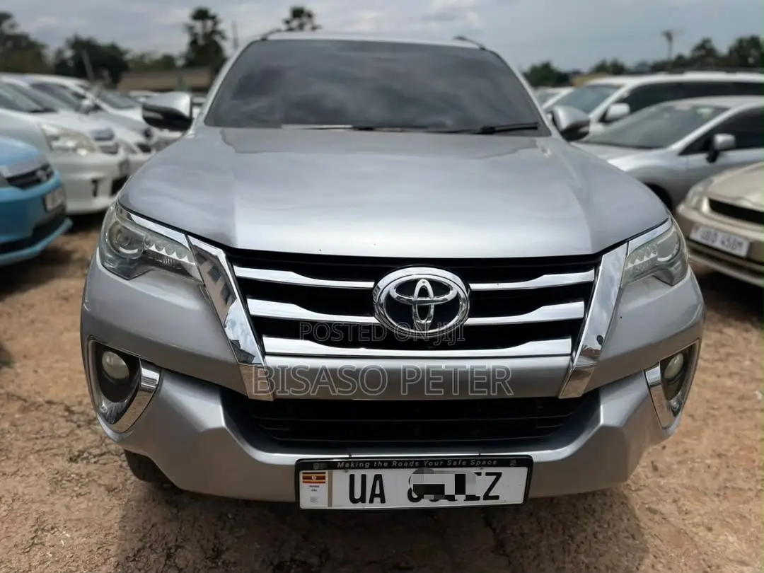Toyota Fortuner 2016 Gray