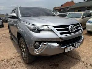 Toyota Fortuner 2016 Gray