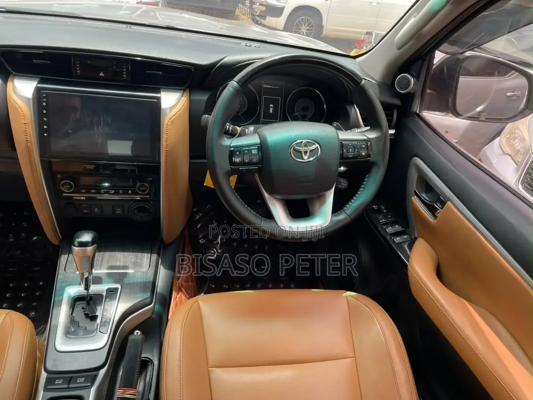 Toyota Fortuner 2016 Gray