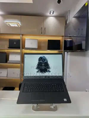 New Laptop Dell Precision 7750 8GB Intel Core i5 SSD 256GB