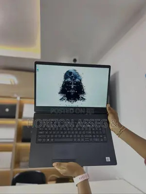 New Laptop Dell Precision 7750 8GB Intel Core i5 SSD 256GB