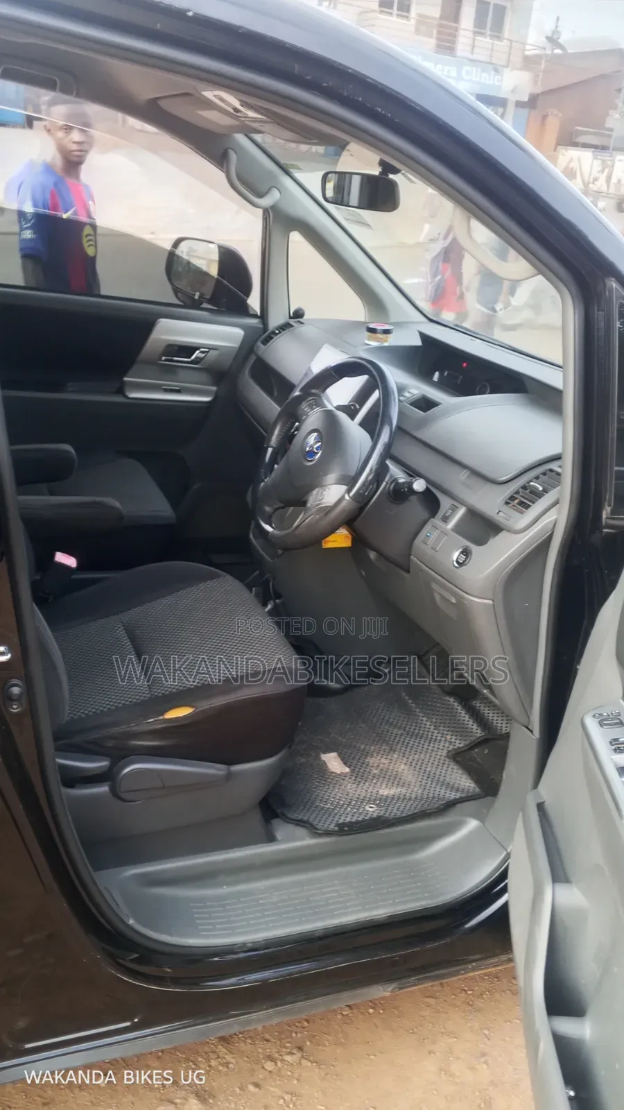 Toyota Noah 2009 Black