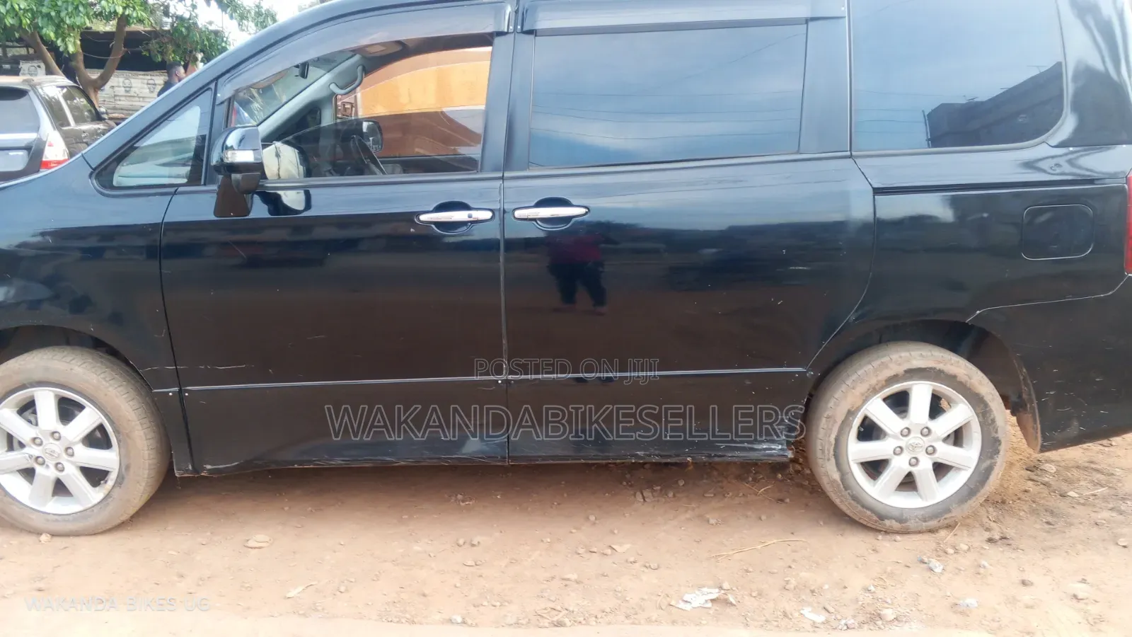 Toyota Noah 2009 Black