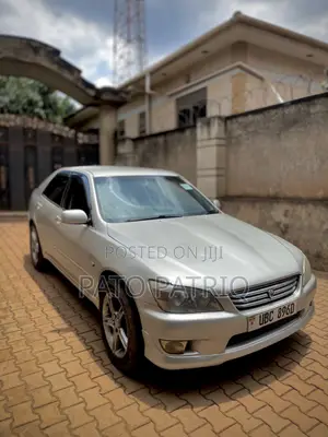 Toyota Altezza AS 200 2001 Silver
