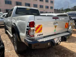 Toyota Hilux 2008 Silver