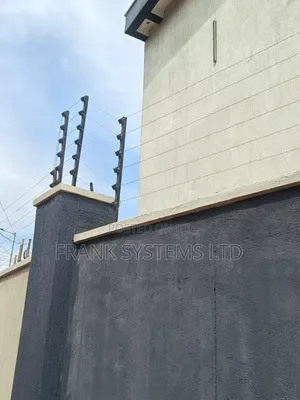 Electric Fence for Security Homes