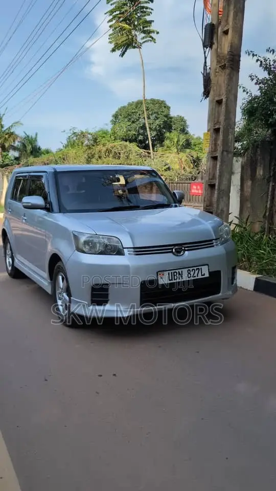 Toyota Corolla Rumion 2009 Silver