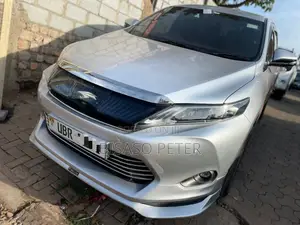 Toyota Harrier 2.0 2016 Silver