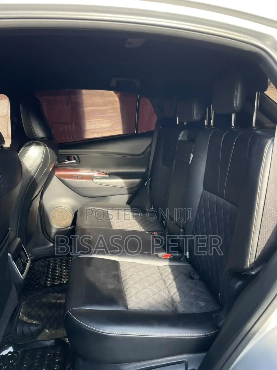 Toyota Harrier 2.0 2016 Silver