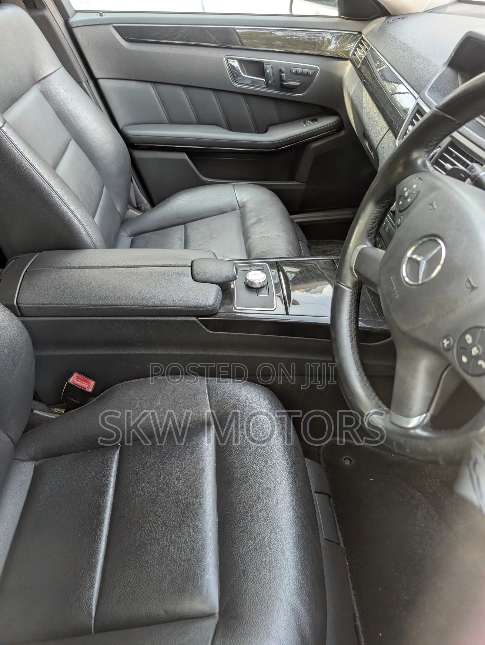 Mercedes-Benz E300 2009 Silver