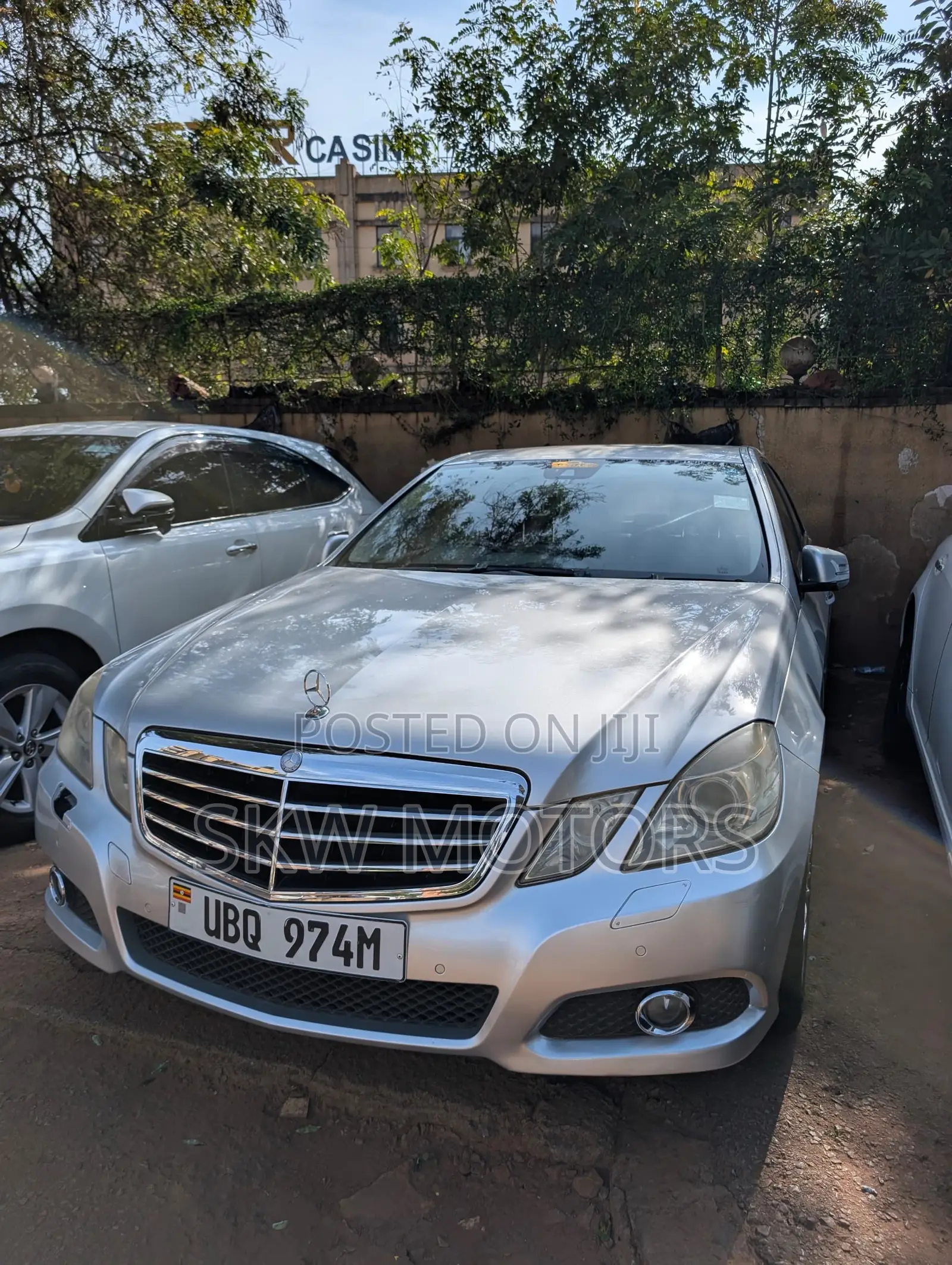 Mercedes-Benz E300 2009 Silver