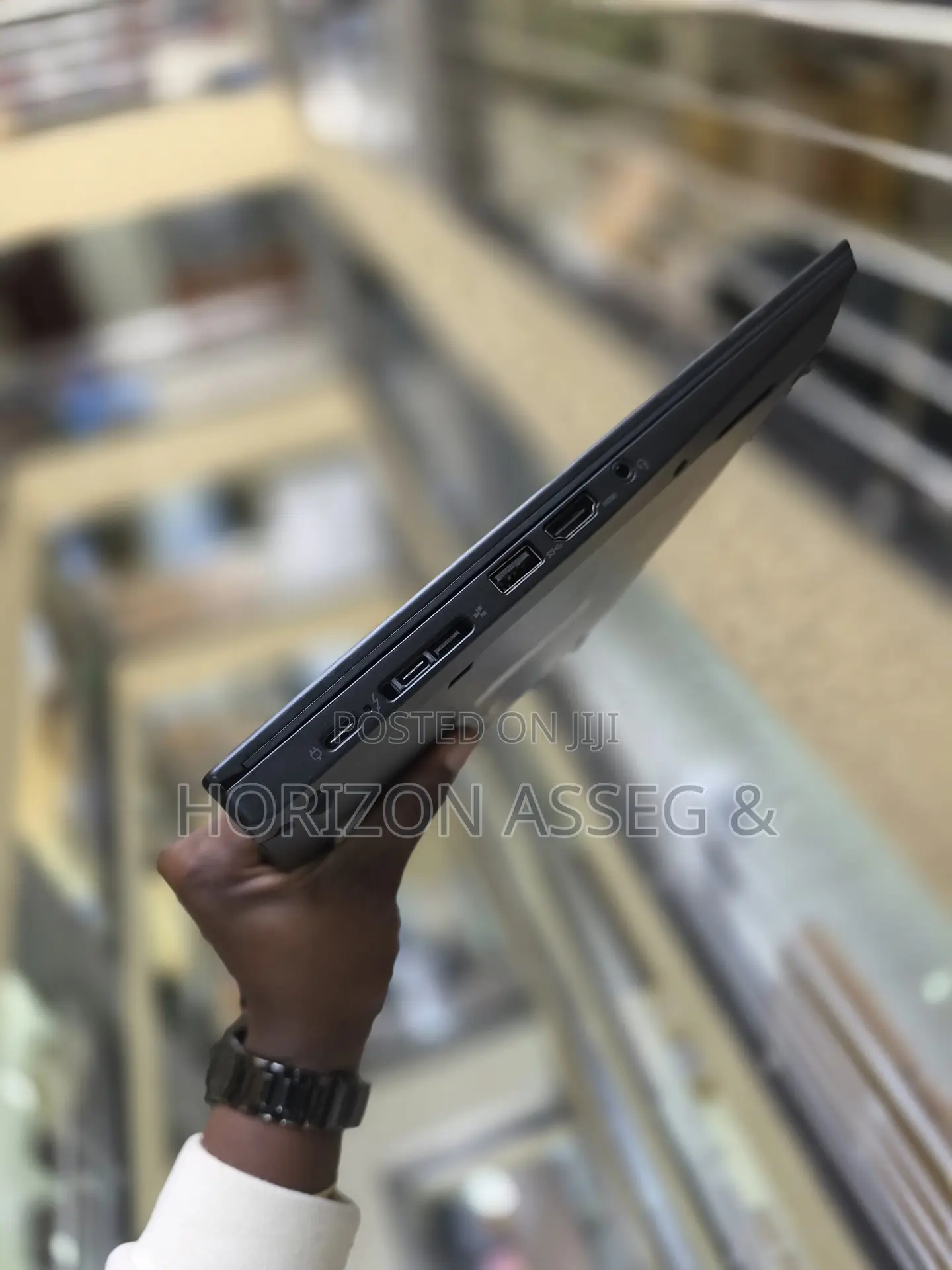 New Laptop Lenovo ThinkPad T490s 8GB Intel Core i7 SSD 256GB