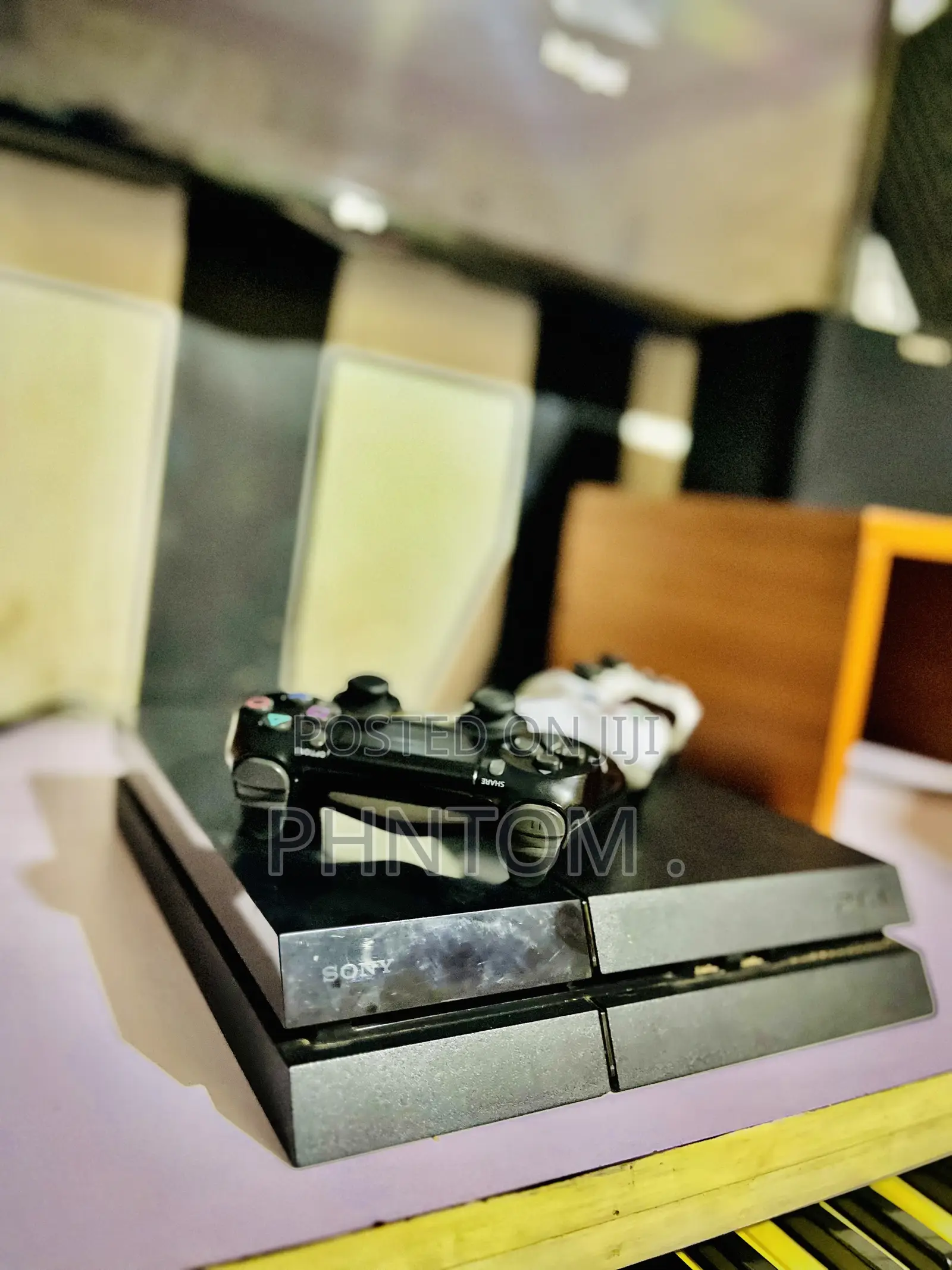 Chipped PS4 Standard Console With Two Controllers