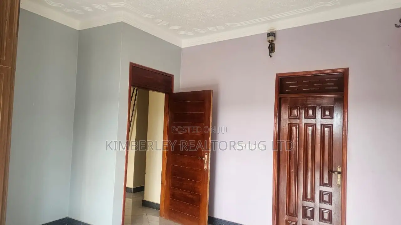 3bdrm House in Division A for sale