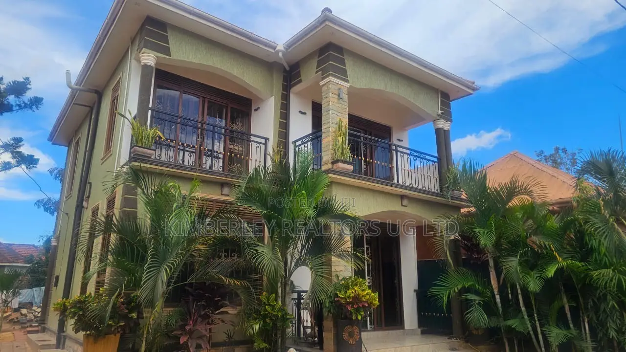 3bdrm House in Division A for sale