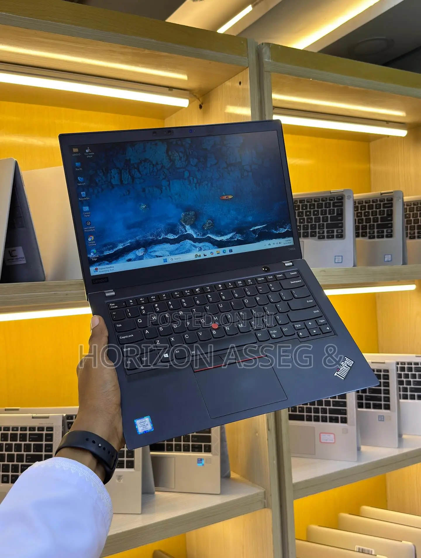 New Laptop Lenovo ThinkPad T480s 8GB Intel Core i7 SSD 512GB