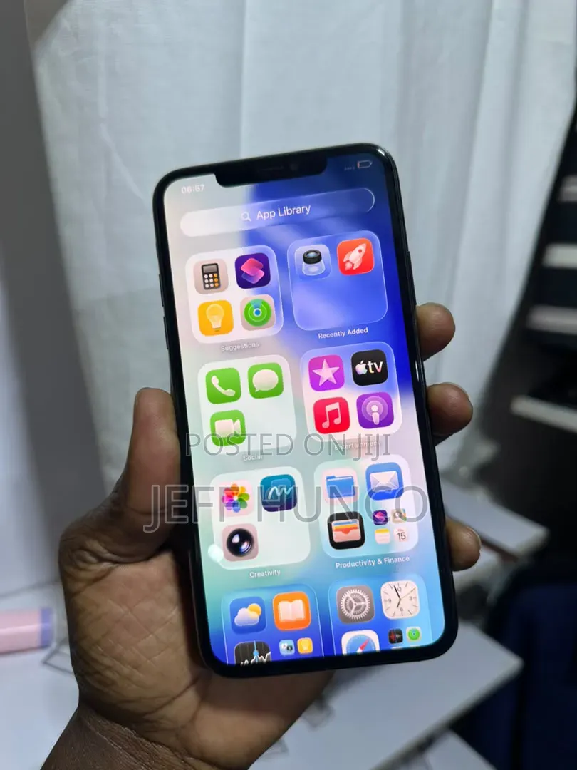 Apple iPhone 11 Pro Max 64 GB Black