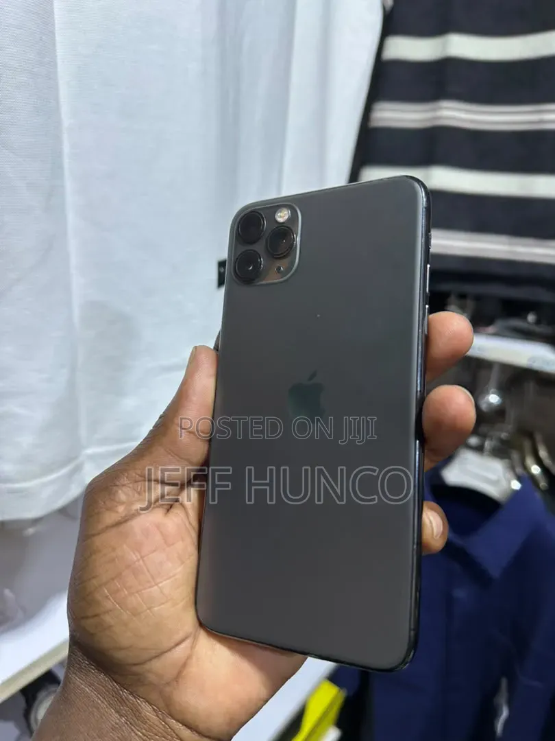 Apple iPhone 11 Pro Max 64 GB Black