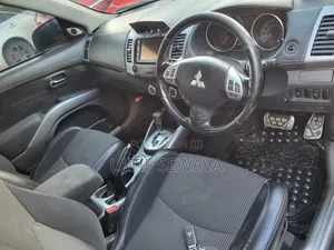 Mitsubishi Outlander GT 2012 Silver