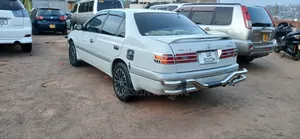 Toyota Corona Premio 1998 White