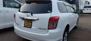 Toyota Corolla Fielder 2010 White