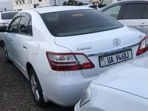 Toyota Premio 2010 White