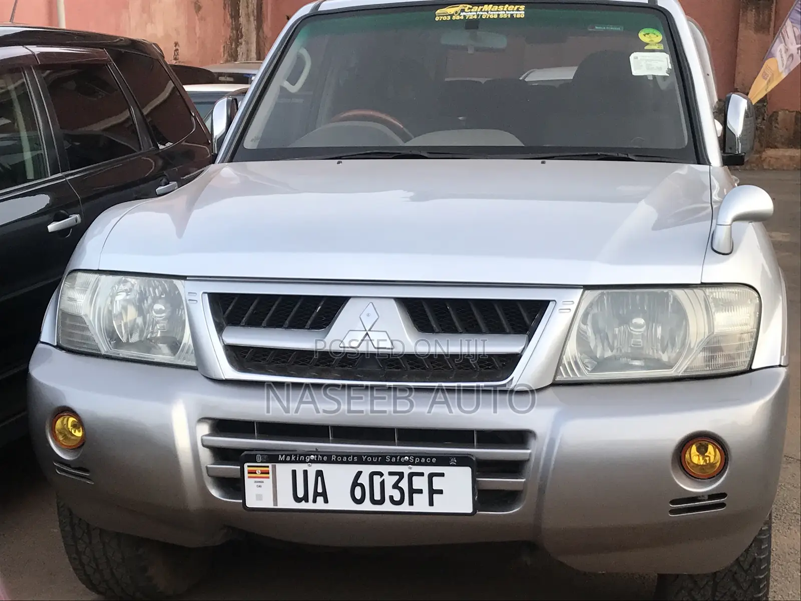 Mitsubishi Pajero 2005 Silver