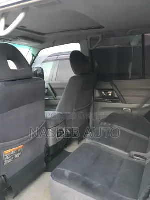 Mitsubishi Pajero 2005 Silver