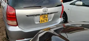 Toyota Wish 2006 Silver