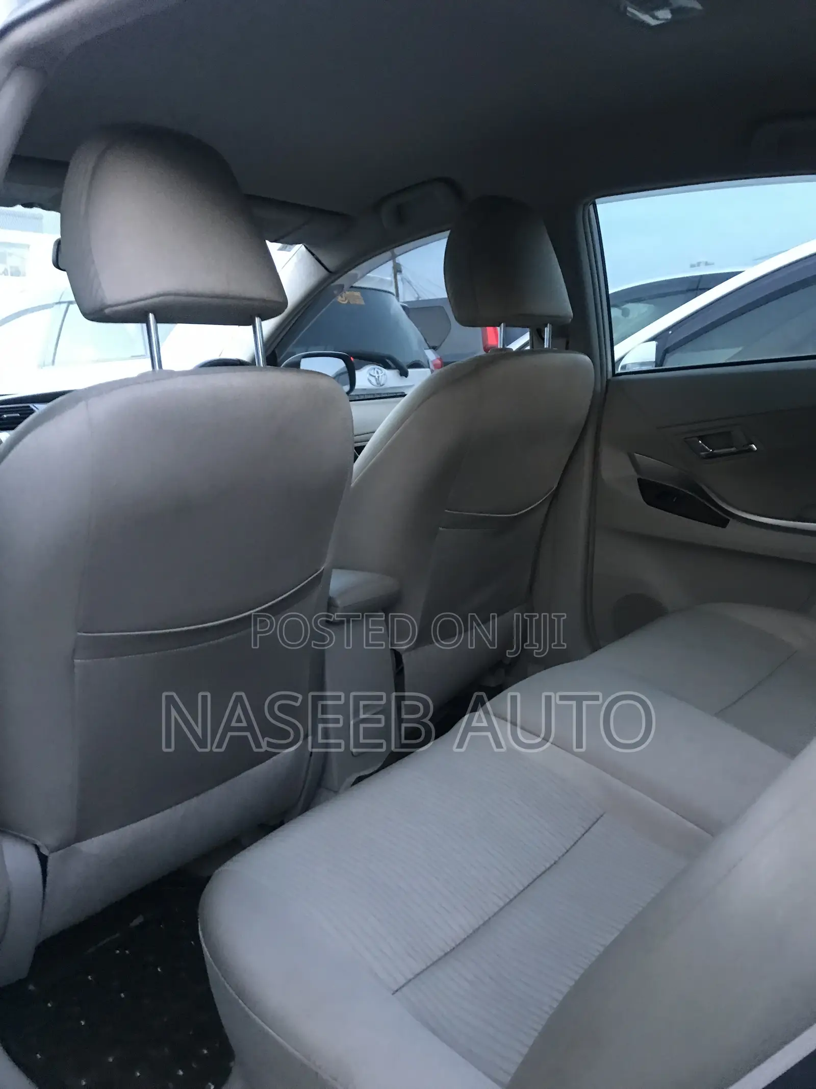 Toyota Premio 2011 White